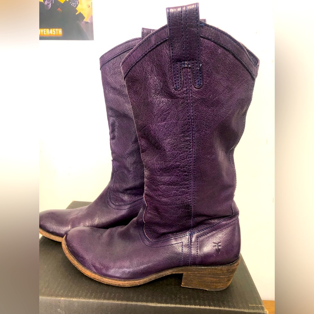 Frye Boots Purple 8.5 RARE COLOR! 💜